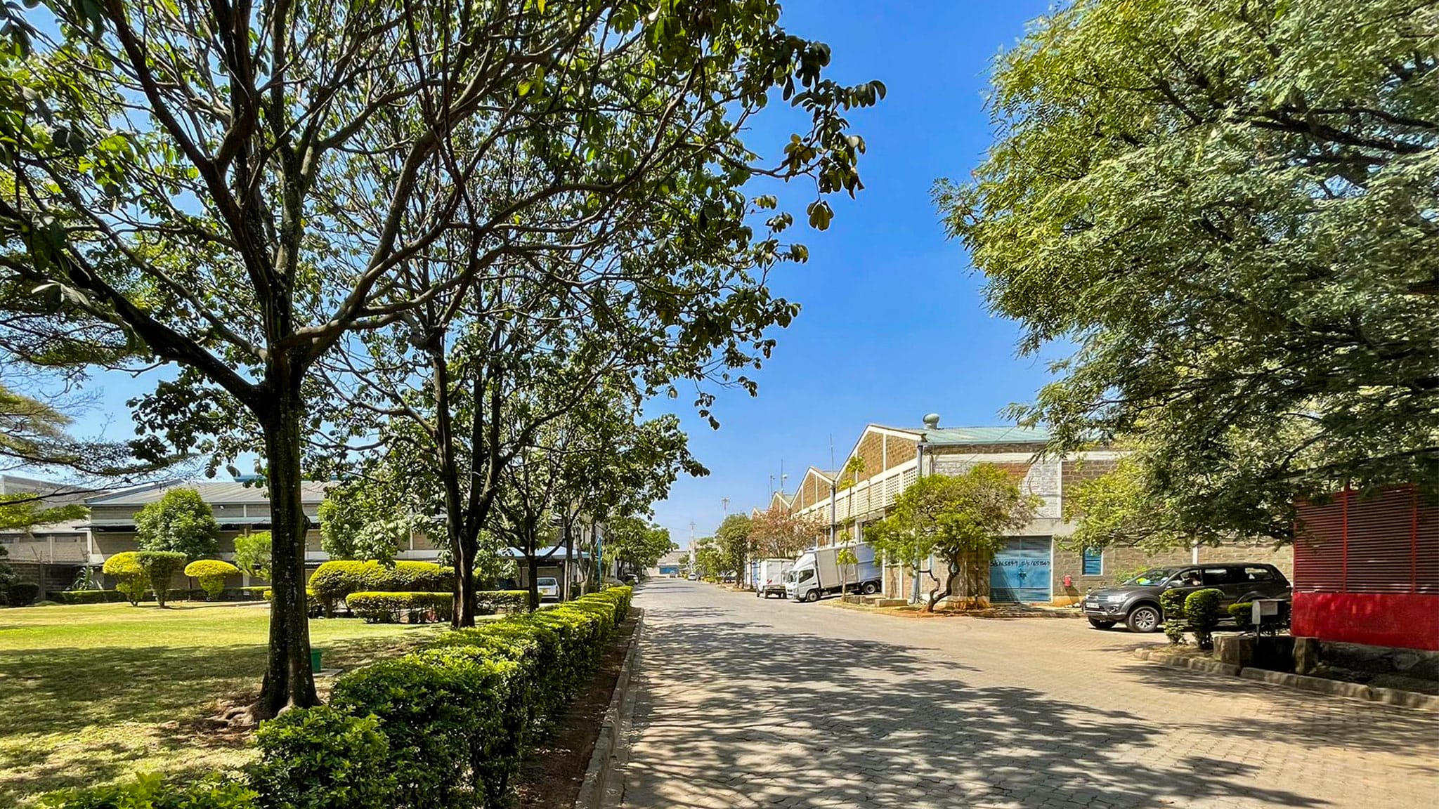 kenbelt-business-park-driveway-16x9-1 kenbelt-business-park-driveway-16x9-1